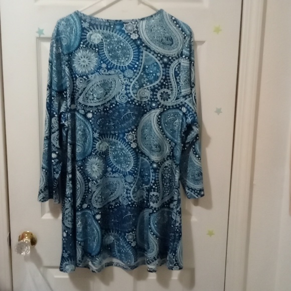 Tunic - Picture 3 of 3